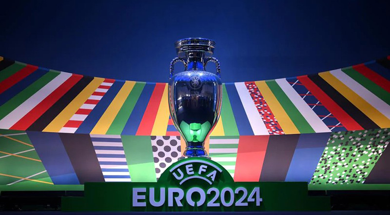 Logo and throphy of the European Championship 2024